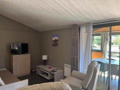 Közös társalgó / TV, Le Chalet de la Folie in Corcieux