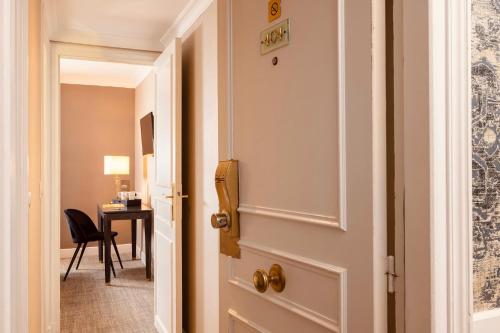 Hôtel Madeleine Plaza - image 12