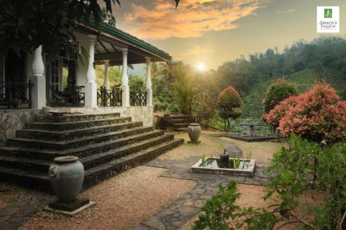 Jansen’s Bungalow Sinharaja Rainforest Retreat in Sinharaja