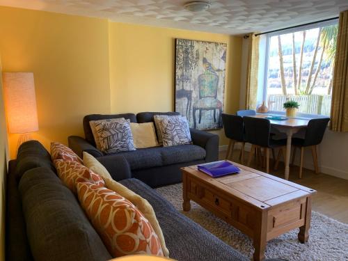 Arrochar Alps Apartment in 阿羅赫爾