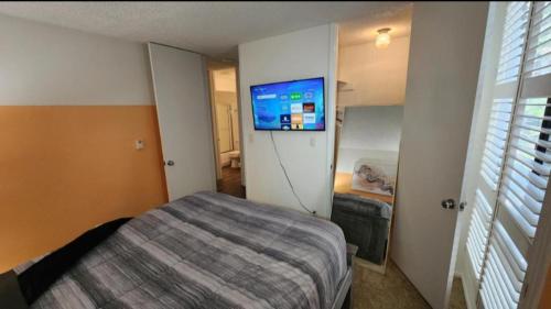 Deluxe Marina 2bdr 2ba Home Must See in Los Angeles, USA