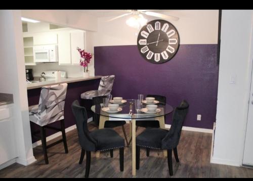 Deluxe Marina 2bdr 2ba Home Must See in Los Angeles, USA