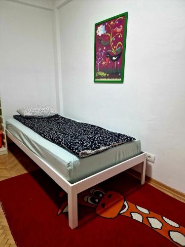 Bright, modern - 2 bedroom condo, Skopje (photo 4)