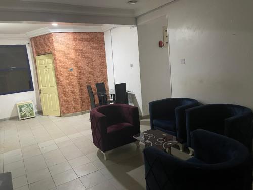 Ibiyemi Apartment