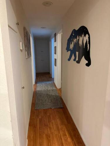 Coast, Mountain & Country in Simi Valley (CA)