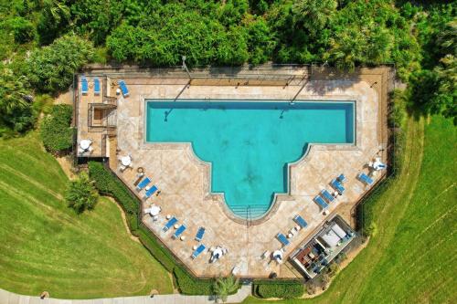 Surf Club, Unit 2105 Surf Club, Unit 2105