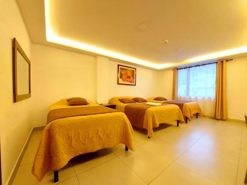 SIENA Inn HOSTAL in เบลิซาริโอ เกเบโด