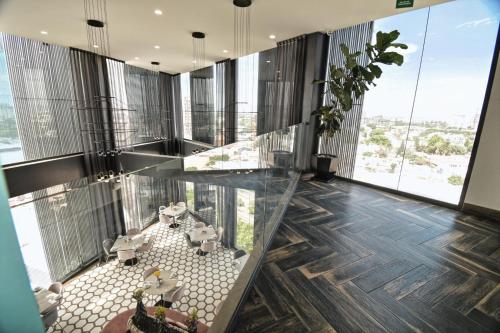 504823264 Becquer Hotel Guadalajara
