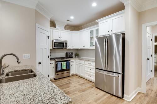 Charming Alabama Retreat with Private Patio! in Owens Cross Roads, USA