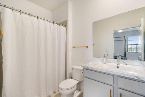 Beautiful and Cozy 3- bedroom townhouse in Florida City, USA