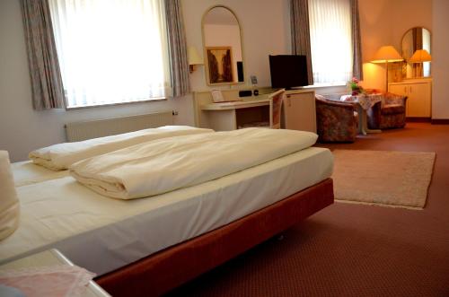 1 queen bed