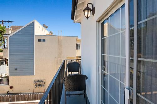 Modern loft close to Universal studio and Hollywood for 8 in Los Angeles, USA