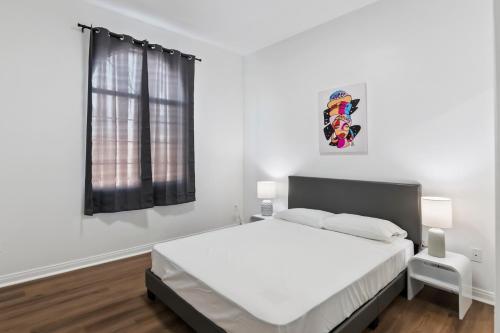 4bed with 3bath Hollywood living near Universal studio and Hollywood in Los Angeles, USA