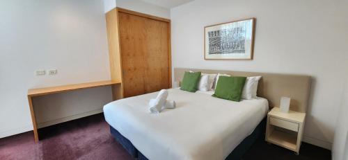 Executive Three-Bedroom Apartment room in Phillip Island Apartments