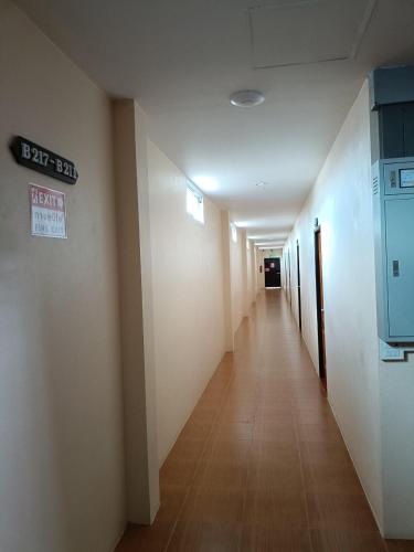 Entrance, Am Amoonds Hotel in Khlung