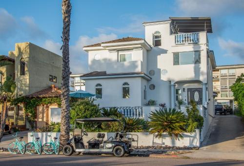Coastal-Inspired Home near Beach & Village in San Diego, USA