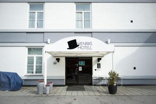 Henriks Hotell - image 4