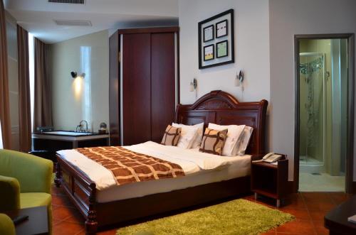 Hotel Zeder Garni - image 3