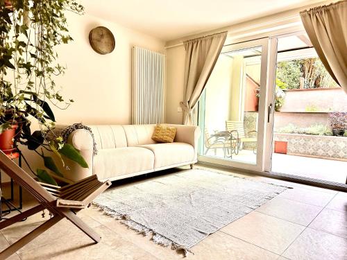 B&B Segrate - Charming apt in Villa with jacuzzi in Milan - Bed and Breakfast Segrate