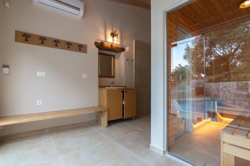 Alexandras's Mansion - Fragkia's House in Mousoures