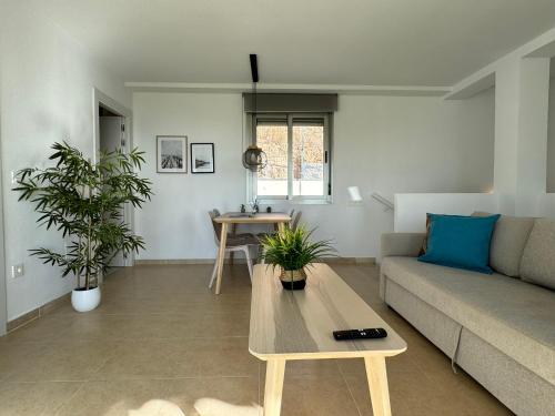 Apartamento Cervantes con terraza y vistas al mar