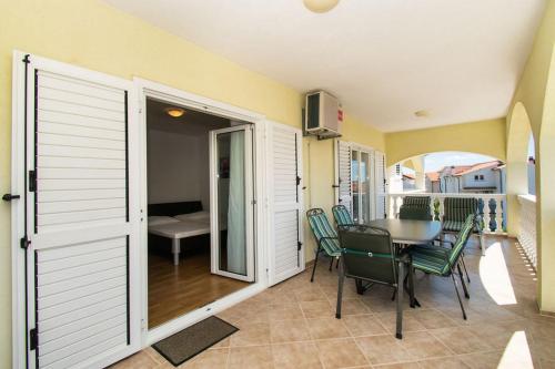 Two-Bedroom Apartment Standard