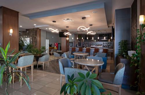 DoubleTree by Hilton - Kamloops