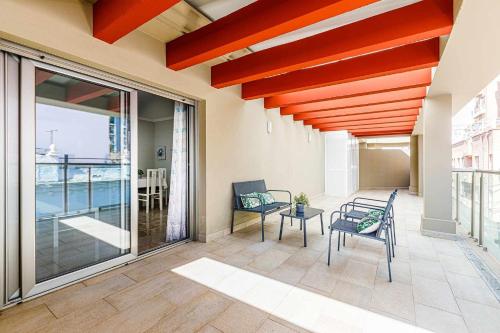 A&N Central Penthouse Terrace Retreat