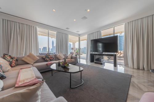 EDEN'S Homes & Villas - FIVE Palm Residences Penthouses, Dubaj (zdjęcie 3)