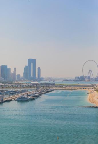 EDEN'S Homes & Villas - FIVE Palm Residences Penthouses, Dubaj (zdjęcie 4)