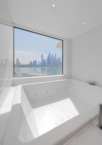 EDEN'S Homes & Villas - FIVE Palm Residences Penthouses, Dubaj (zdjęcie 6)