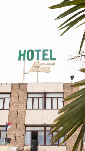 Hotel El Águila - image 10