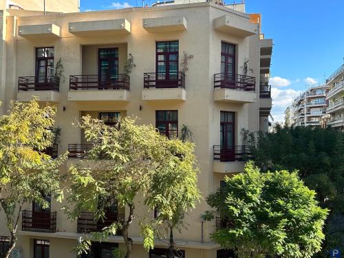 The Maroon Bottle Hotel 3