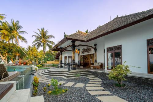 Bali Taoka Beach Villa