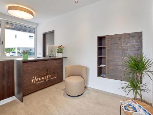 Apartment Apart Hanna am Hannesnhof by Interhome