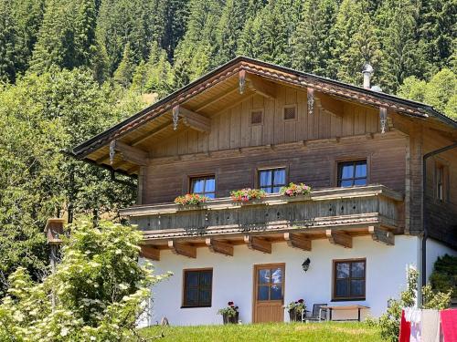 Chalet Taubenstein by Interhome Neukirchen