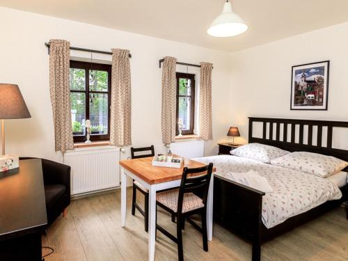 Apartment Arnoltice 4 by Interhome