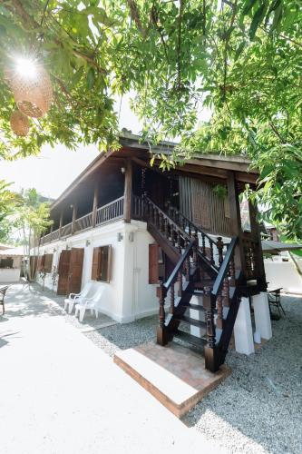 Maison Barn Laos