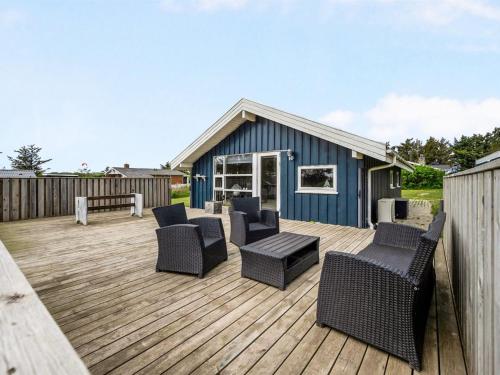  Holiday Home Birger - 500m from the sea in NW Jutland by Interhome, Pension in Løkken