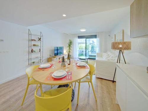 Apartment Essential Javea by Interhome in อาดัวนาส