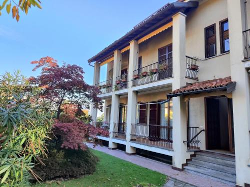  Apartment Charming Lake by Interhome in Baveno
