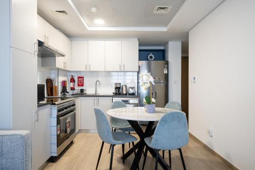 ALH Vacay - The Nook 1 - 2 Bedrooms - Near Metro