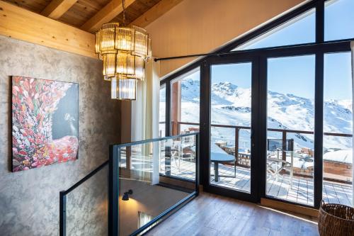 Chalet Orlov by Les Etincelles - image 5