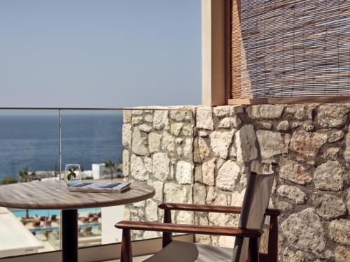 Balcony/terrace, The Royal Senses Resort Crete, Curio Collection by Hilton in Geropotamos