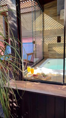Hot tub, Pousada Vila Rosada near Morro da Lagoa
