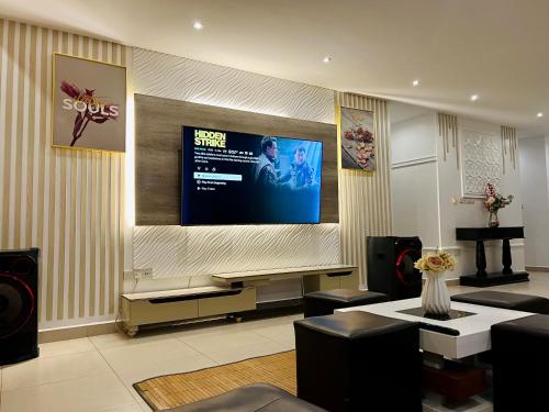 Brand New City View Apartment