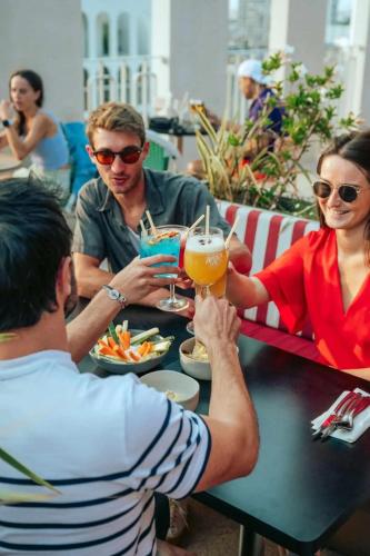 JOST HOTEL & AUBERGE DE JEUNESSE BORDEAUX