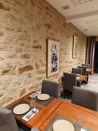 Hôtel La Reconce - image 3