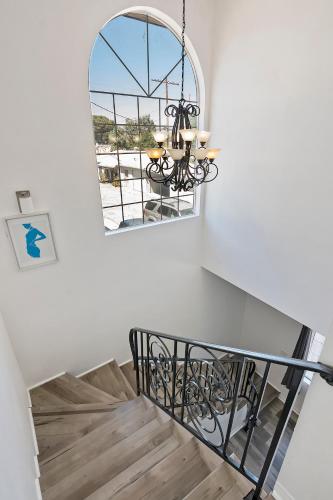 Spacious Private gated modern loft close to Universal Studio and Hollywood, Los Angeles (fotografie 7)