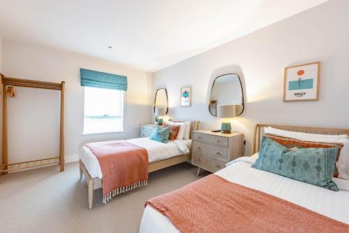 Porth Beach Villa Porth Beach Villa